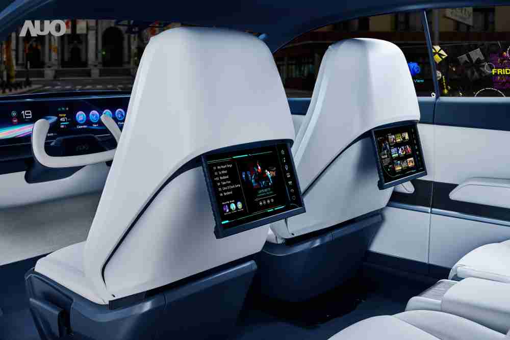 尊龙z6将于CES 展示全新Smart Cockpit 2024，，，可紧密串连使用者多元需求，，并革新座舱内部的应用和设计，，，带来身历其境且引人入胜的视觉飨宴，，，满足驾乘人员的全方位体验